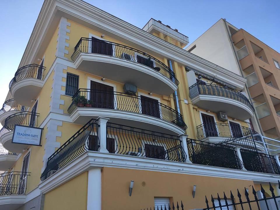 Traiano Suite Margherita Di Savoia Exterior photo